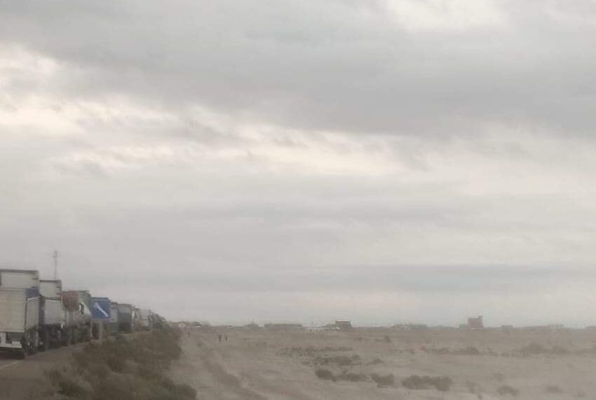 bloqueo indefinido en la carretera a Uyuni – Oruro