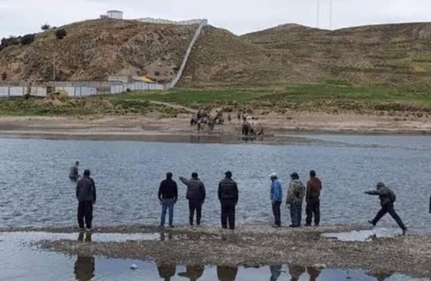 En Perú, cuatro soldados perdieron la vida tras intentar cruzar el…