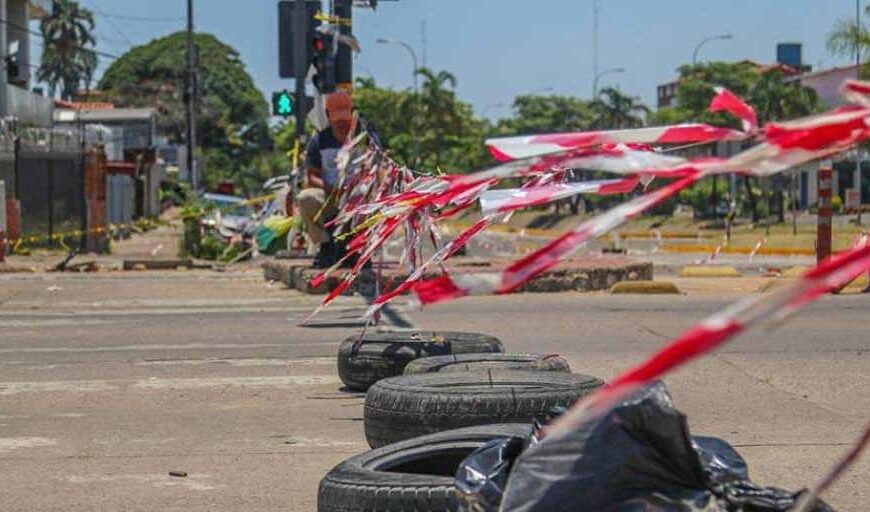 Gremialistas anuncian que este mediodía evaluarán la jornada de bloqueos…