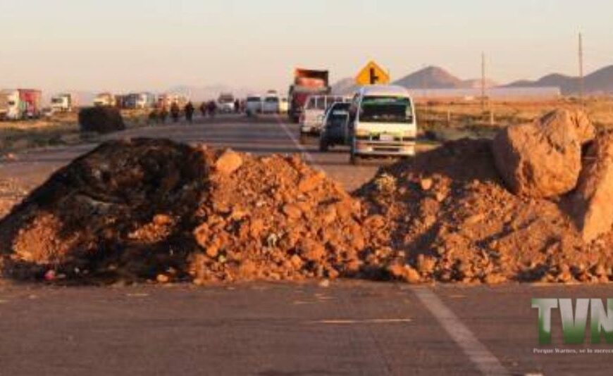 Continúa el bloqueo en Caracollo y el Gobierno reporta pérdidas…