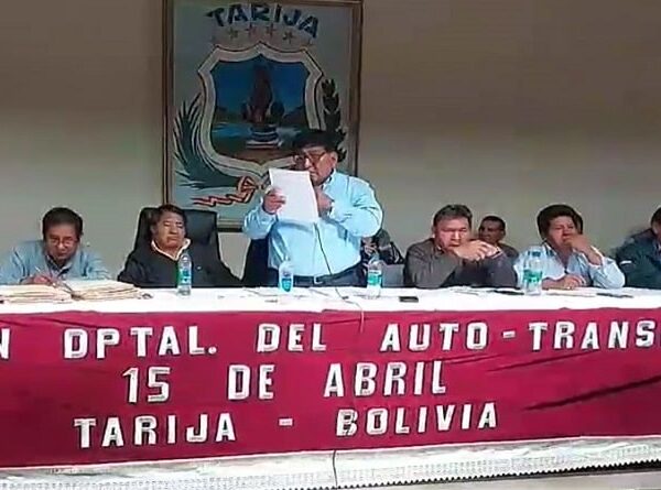 Transportistas deciden paro nacional el jueves 1 de agosto por la escasez de diésel