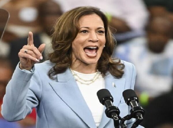 Kamala Harris se convierte en la candidata demócrata a la Presidencia de Estados Unidos