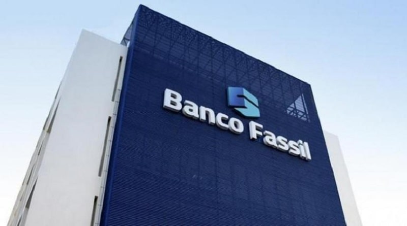 Condenan a exejecutivos del Banco Fassil a tres años de…