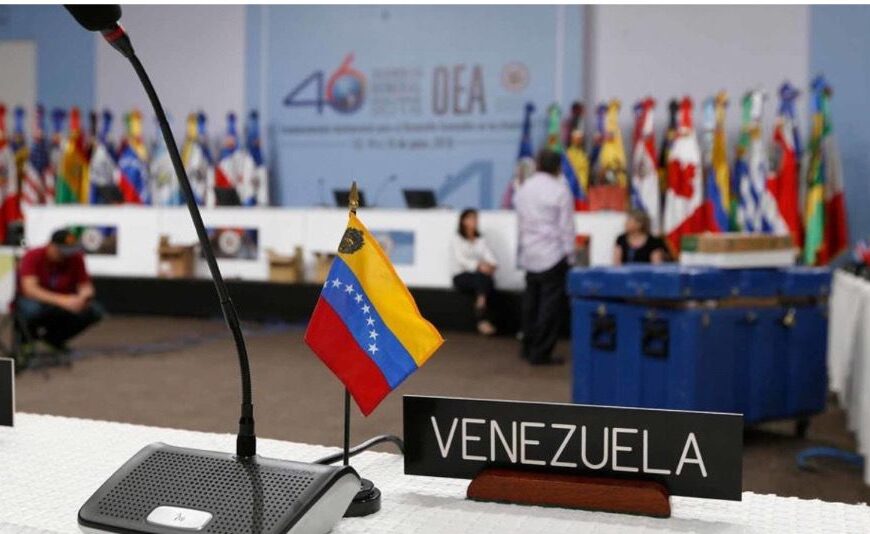 OEA aprueba por consenso una resolución que pide a Maduro…