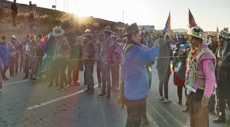 «Evistas» reinician su marcha desde Panduro a La Paz