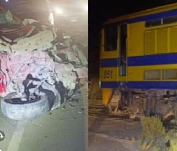 Locomotora destroza vagoneta con familia a bordo cerca de Cebadilla.