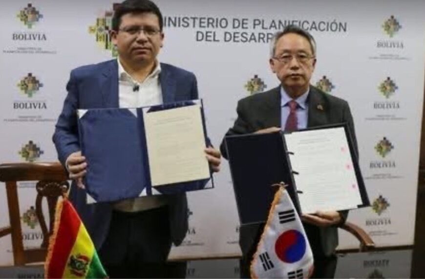 Bolivia firmó acuerdo con Corea para acceder a créditos por…