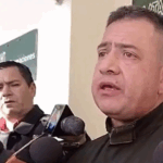 Hallan muerto a un niño y su madre continúa desaparecida; el padre es…